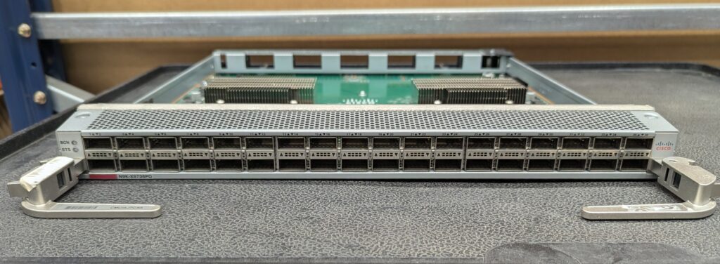 Cisco N9K-X9736PQ-3