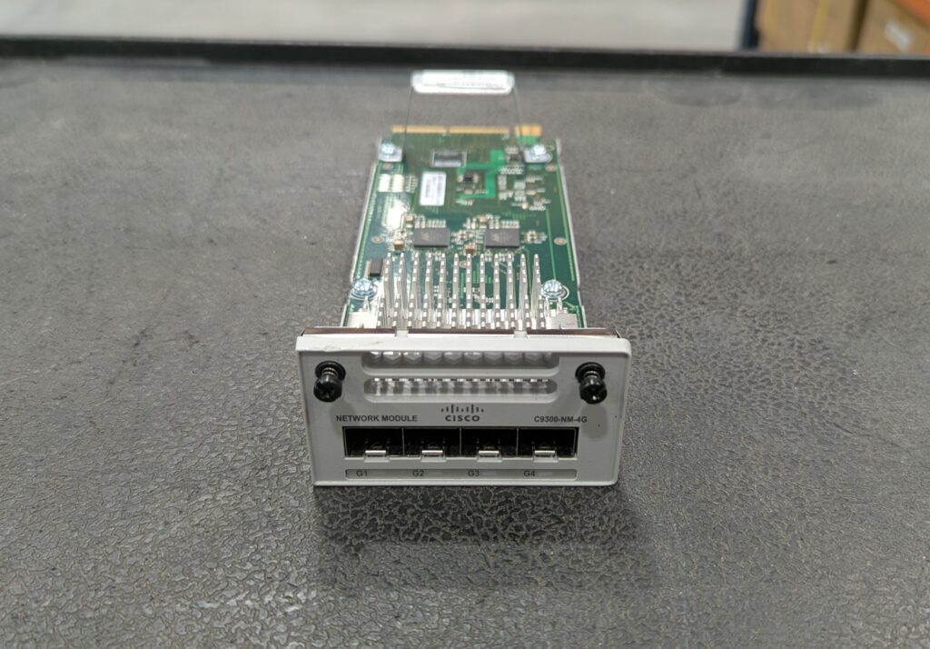 Cisco C9300-NM-4G