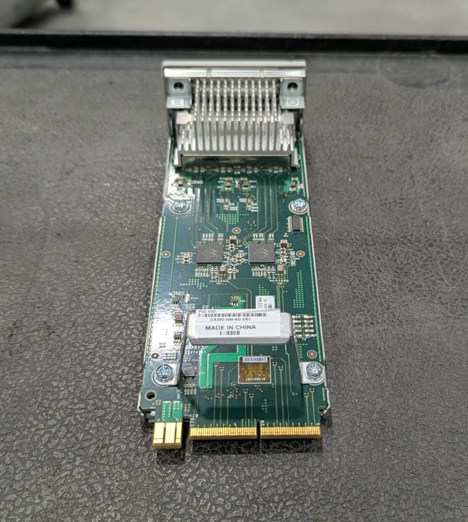 Cisco C9300-NM-4G-2