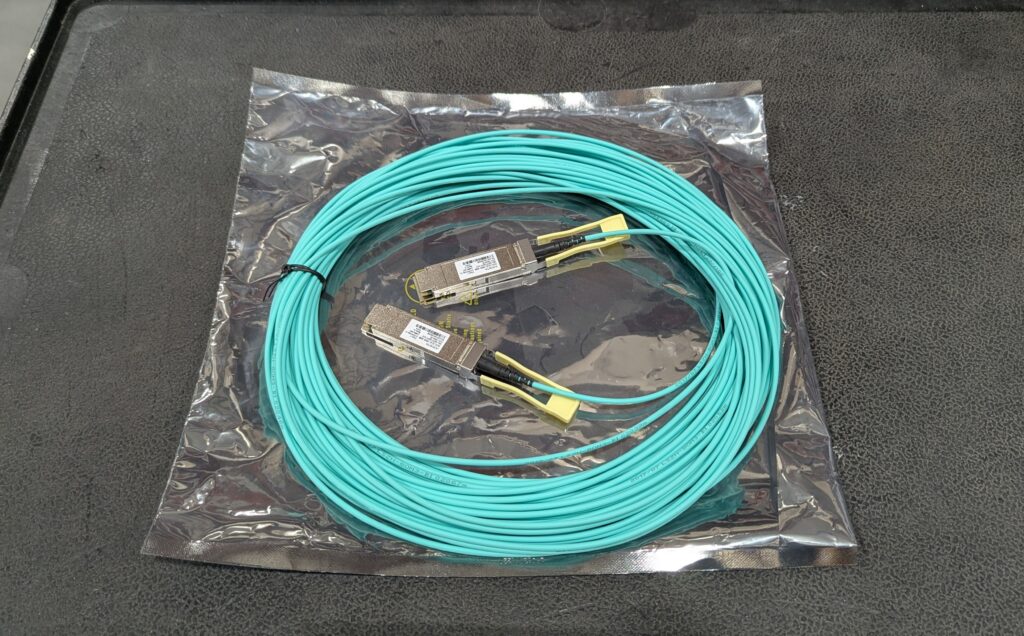 NEW Arista AOC-Q-Q-100G-30M