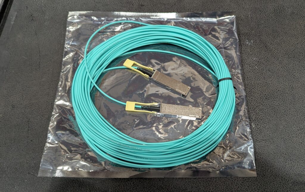 NEW Arista AOC-Q-Q-100G-30M-2