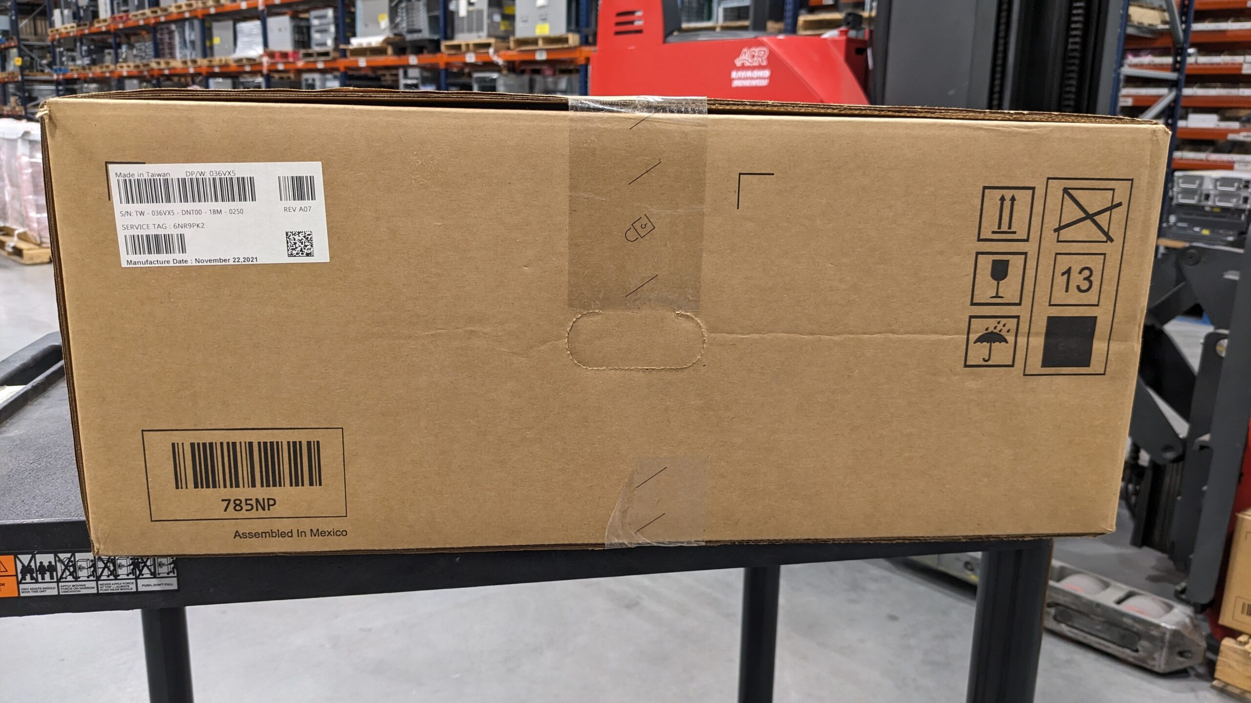 Factory Sealed Dell Z9264F-ON PowerSwitch RA 64 x 100GbE QSFP28