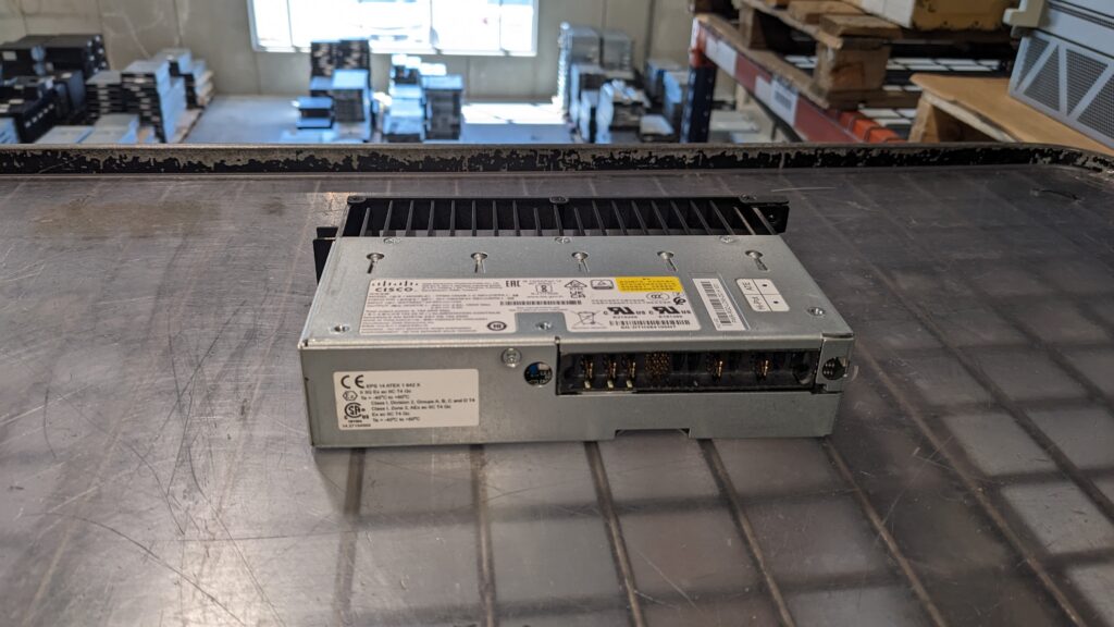 CISCO PWR-RGD-LOW-DC-H Power Supply