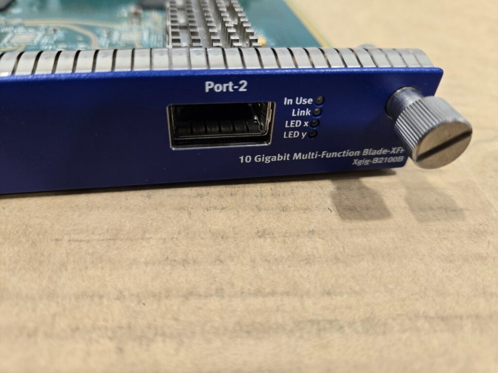 Finisar-JDSU-XGIG-B2100B-Xfp-10gb-10-gigabit-Multi-Function-Blade